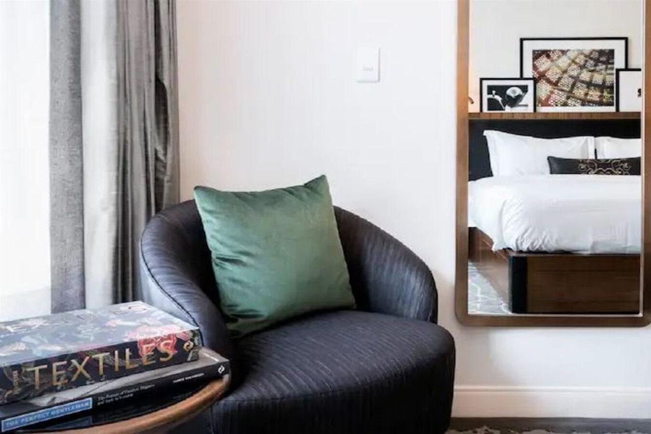 Londonhouse Chicago, Curio Collection By Hilton Hotel Екстериор снимка