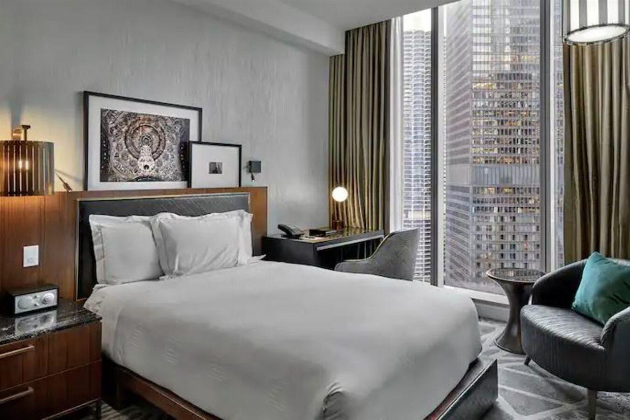 Londonhouse Chicago, Curio Collection By Hilton Hotel Екстериор снимка