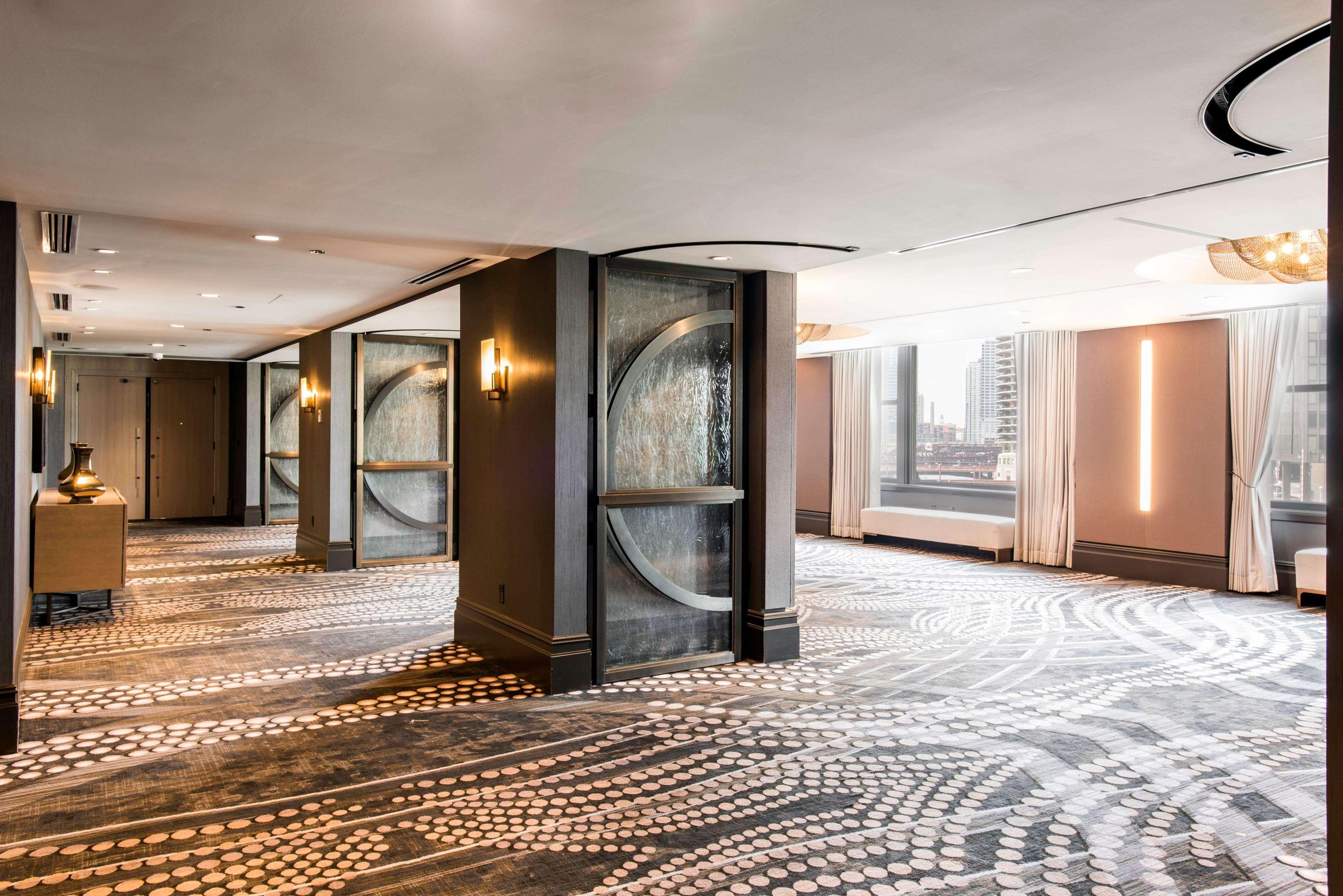 Londonhouse Chicago, Curio Collection By Hilton Hotel Екстериор снимка
