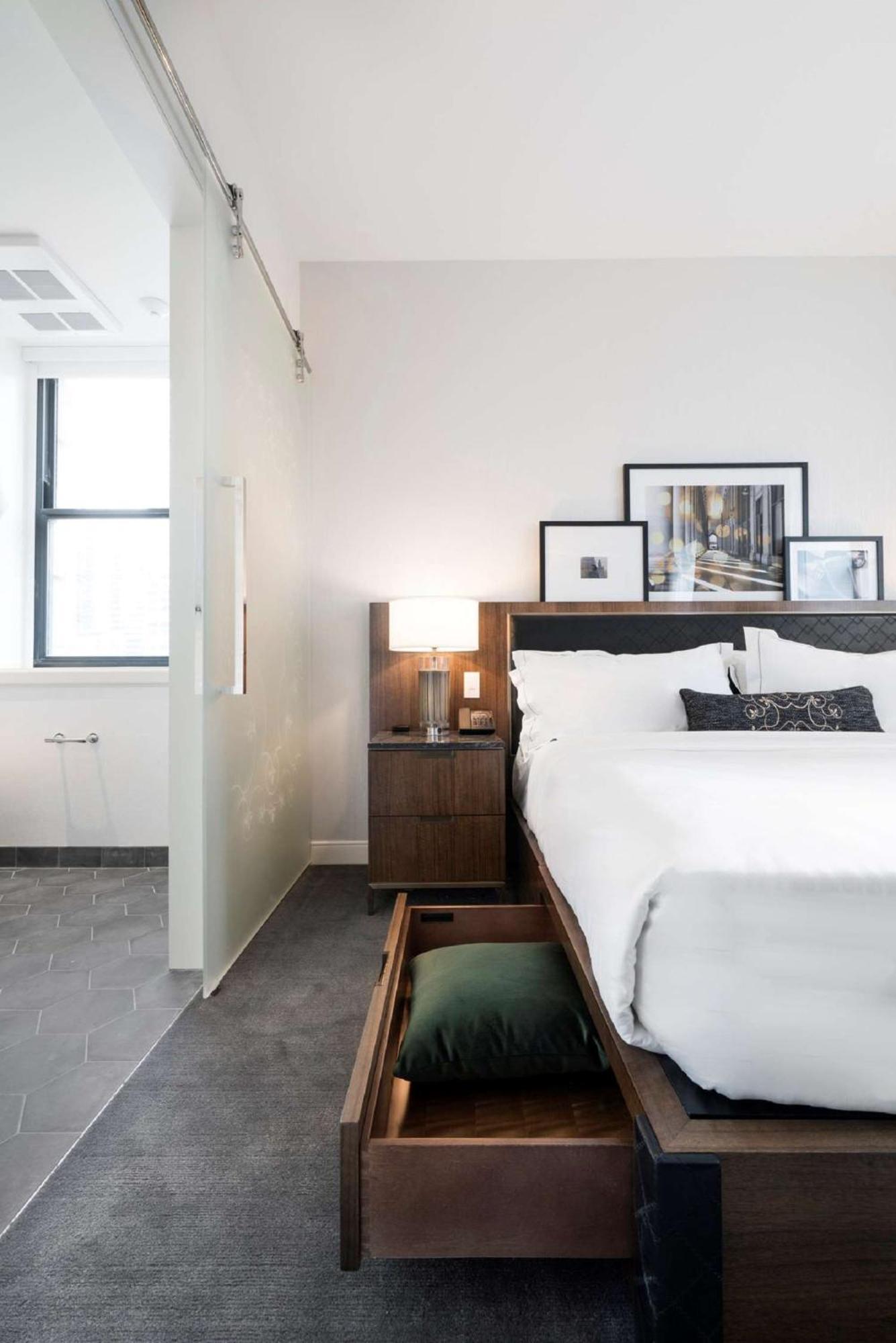 Londonhouse Chicago, Curio Collection By Hilton Hotel Екстериор снимка
