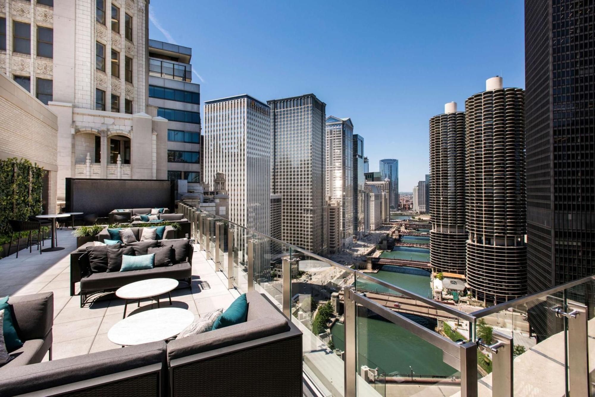 Londonhouse Chicago, Curio Collection By Hilton Hotel Екстериор снимка