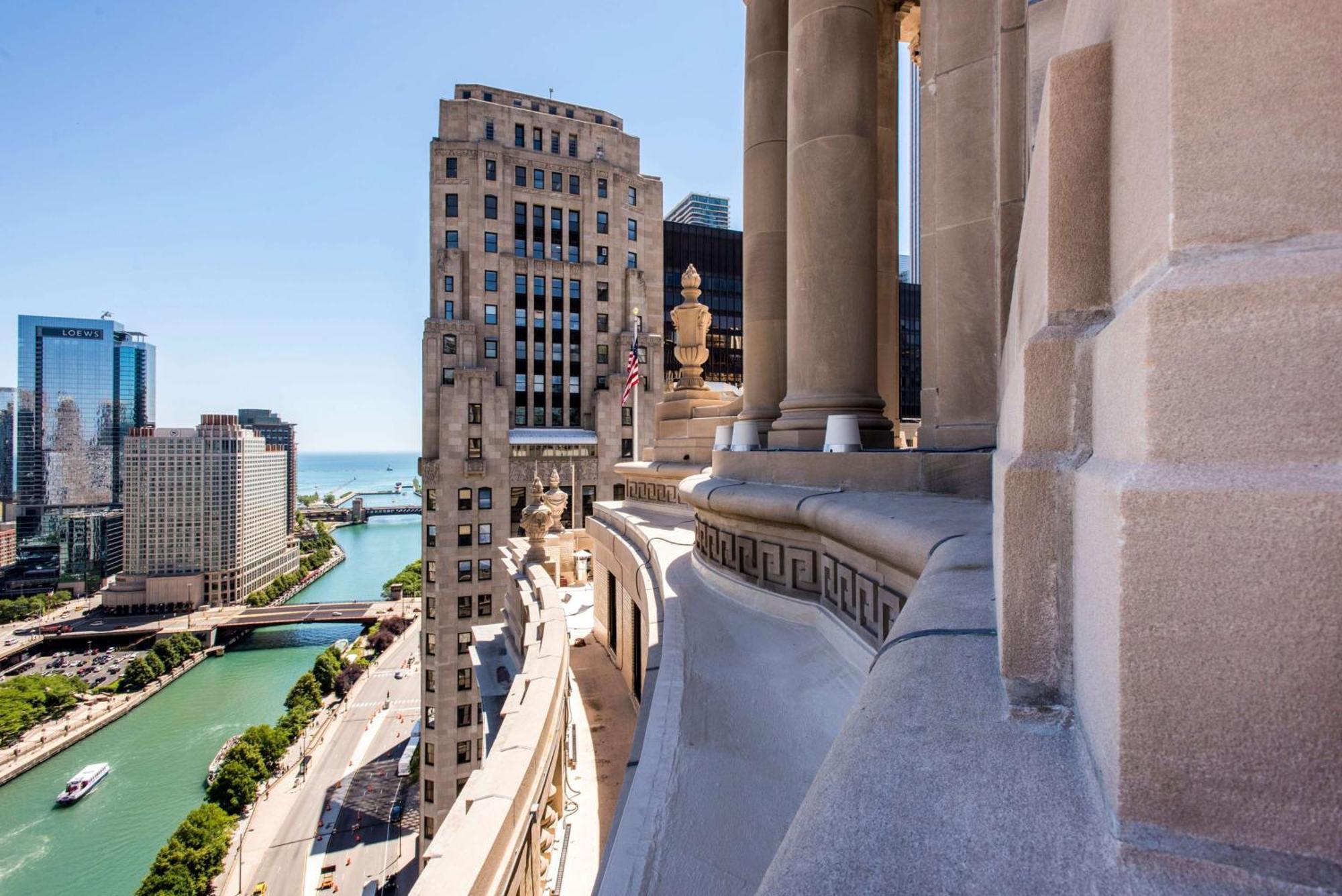 Londonhouse Chicago, Curio Collection By Hilton Hotel Екстериор снимка