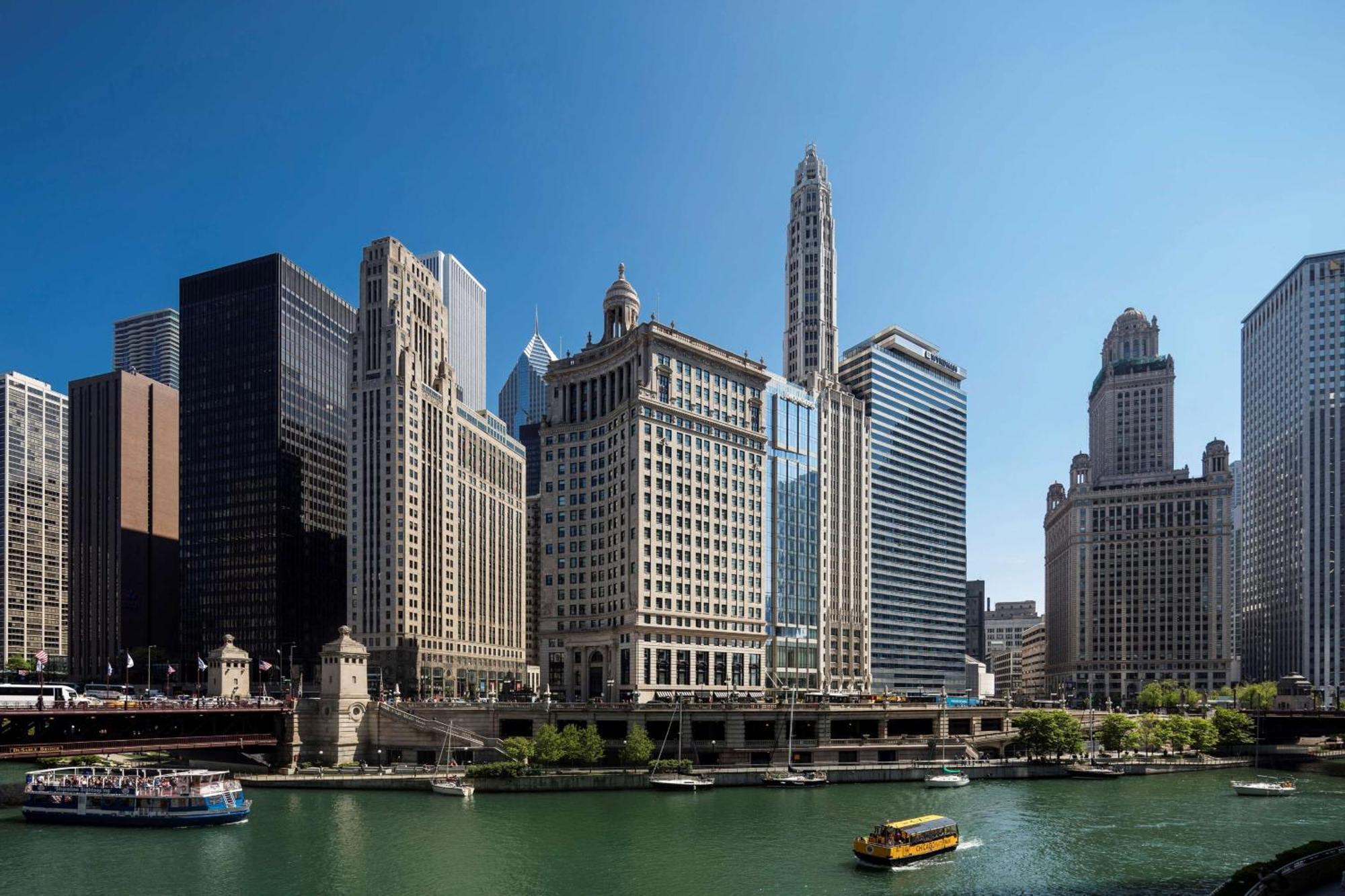 Londonhouse Chicago, Curio Collection By Hilton Hotel Екстериор снимка